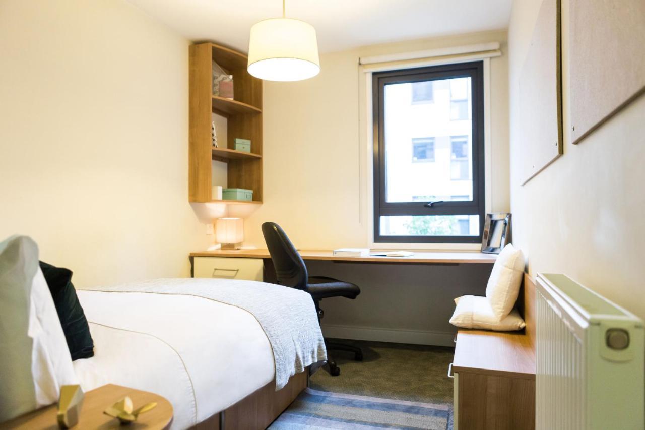 Chapter Highbury I In London Лондон Экстерьер фото
